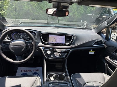 2027 Chrysler Pacifica Limited