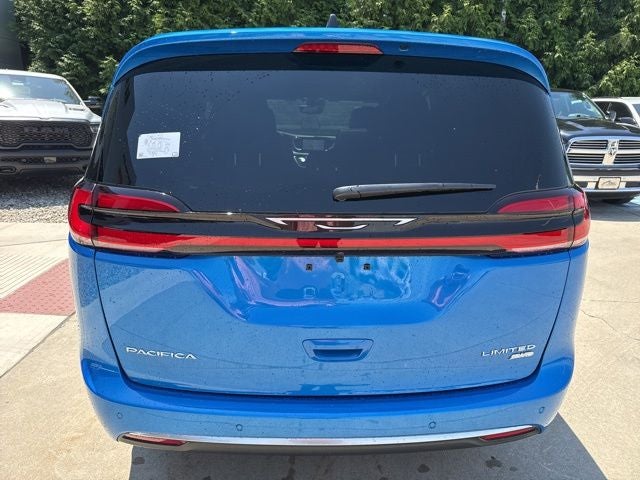 2027 Chrysler Pacifica Limited