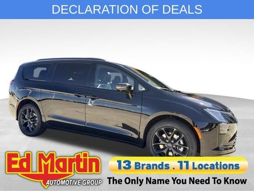 2027 Chrysler Pacifica Limited