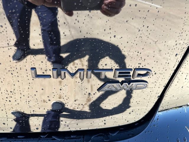 2027 Chrysler Pacifica Limited