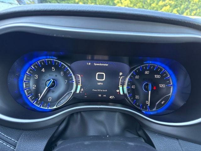2027 Chrysler Pacifica Limited