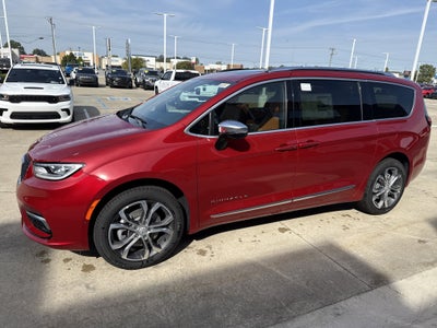 2026 Chrysler Pacifica Pinnacle