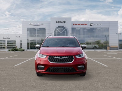 2026 Chrysler Pacifica Pinnacle