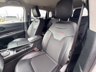 2022 Jeep Brújula Trailhawk