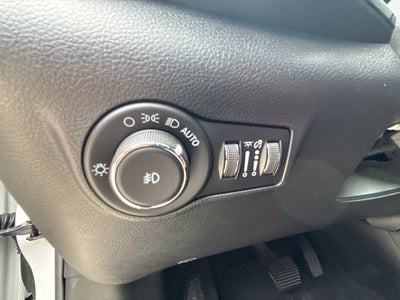 2022 Jeep Brújula Trailhawk
