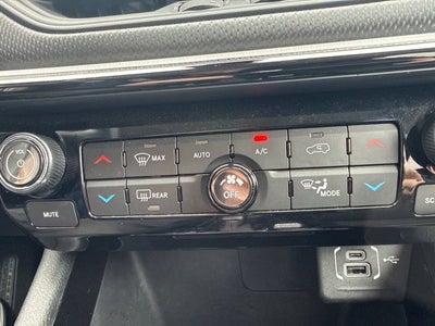 2022 Jeep Brújula Trailhawk