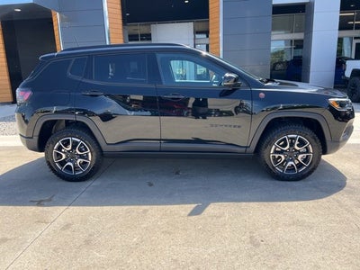 2024 Jeep Compass Trailhawk