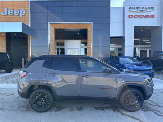 2024 Jeep Compass Trailhawk 4x4 in Indianapolis, IN - Ed Martin Automotive Group