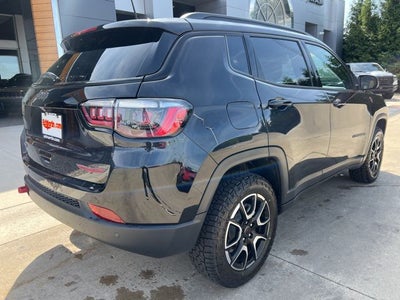 2025 Jeep Compass Trailhawk