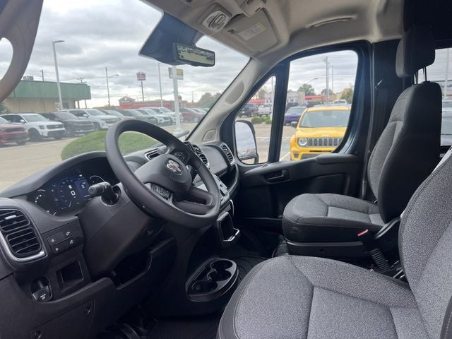 2025 RAM ProMaster 1500 SLT
