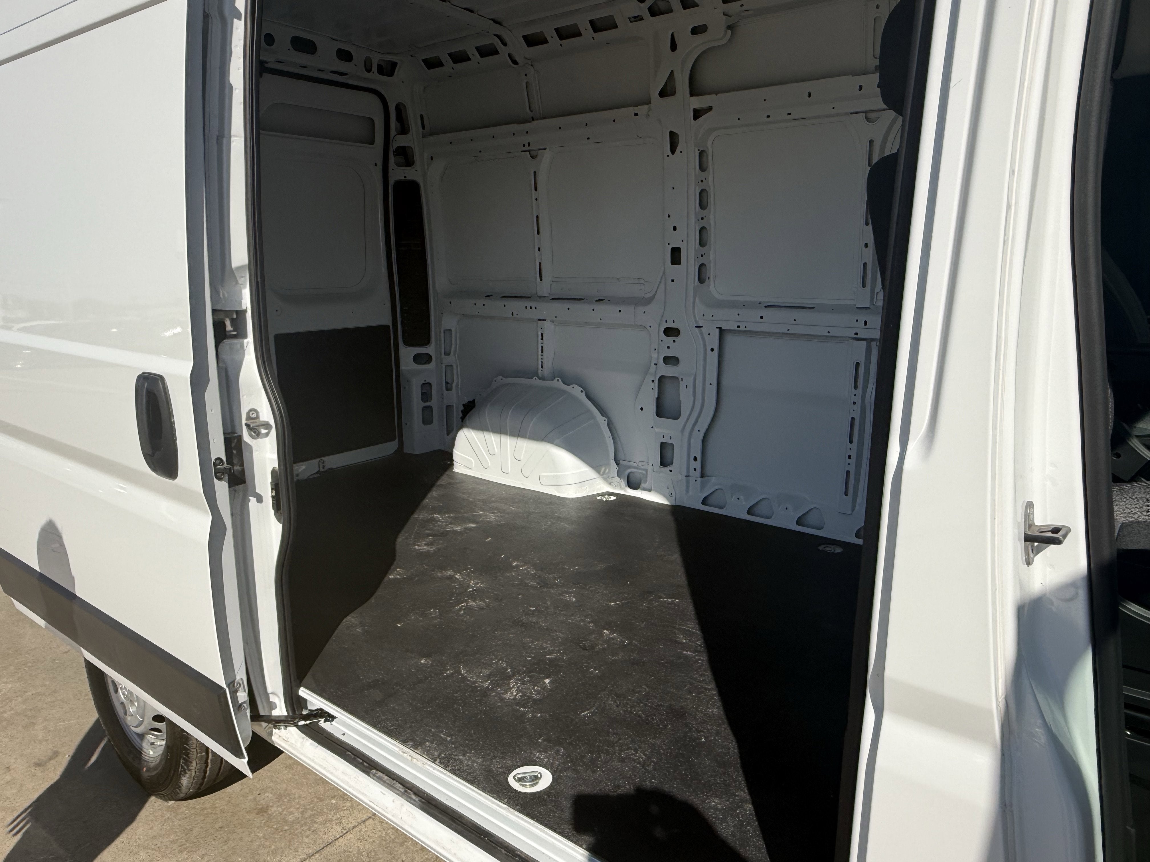 2025 RAM ProMaster 1500 Tradesman