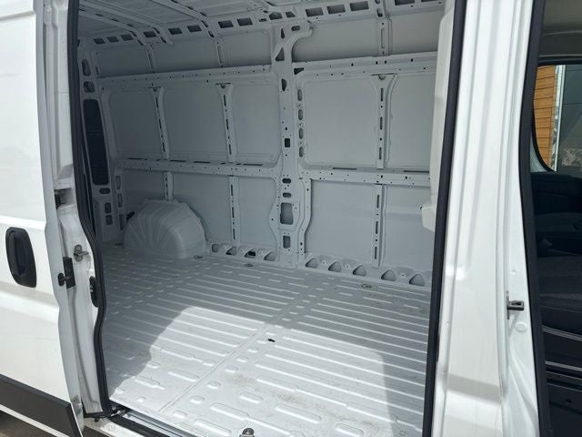 2025 RAM ProMaster 2500 High Roof 159 WB
