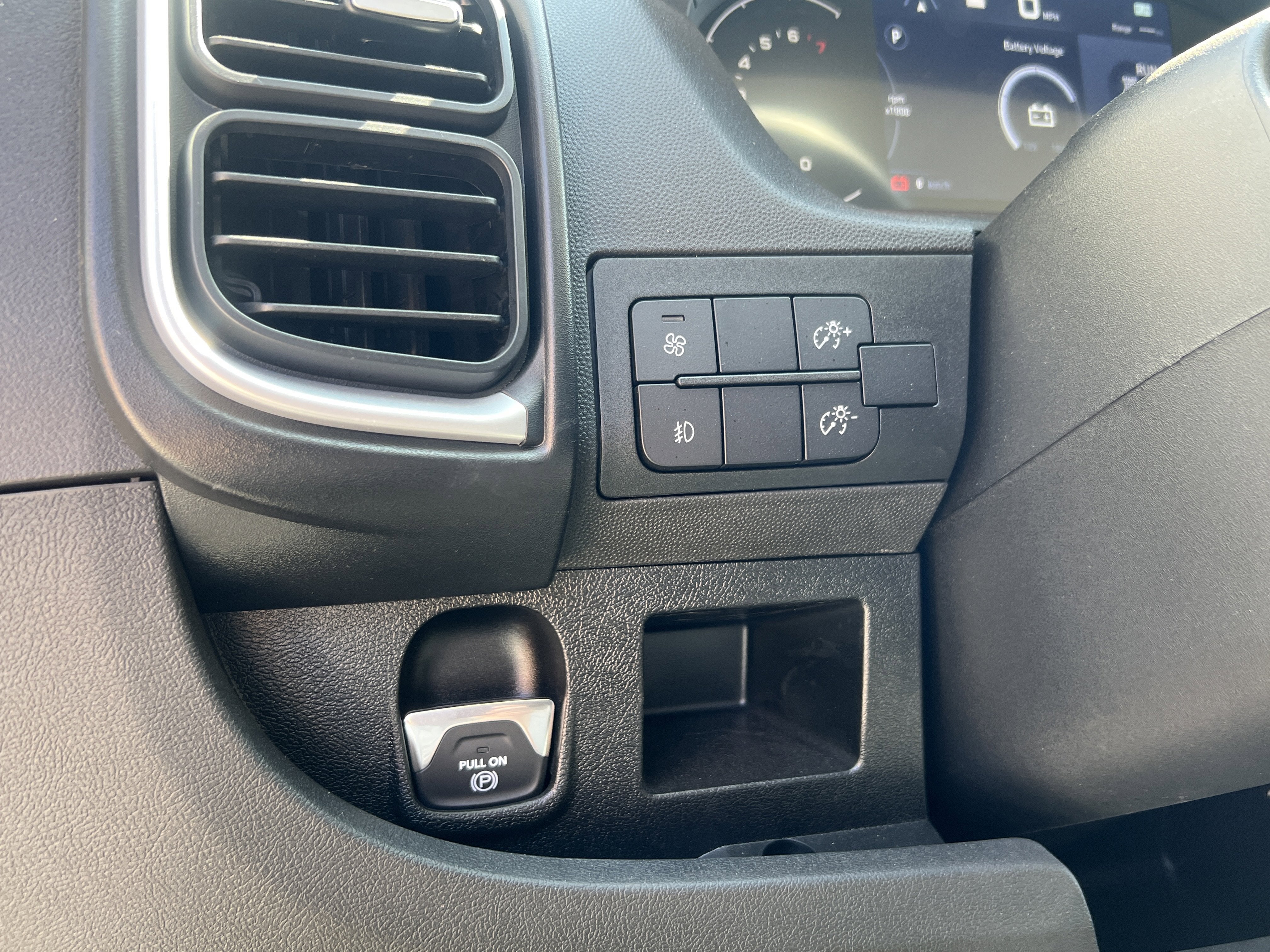 2025 RAM ProMaster 2500 SLT