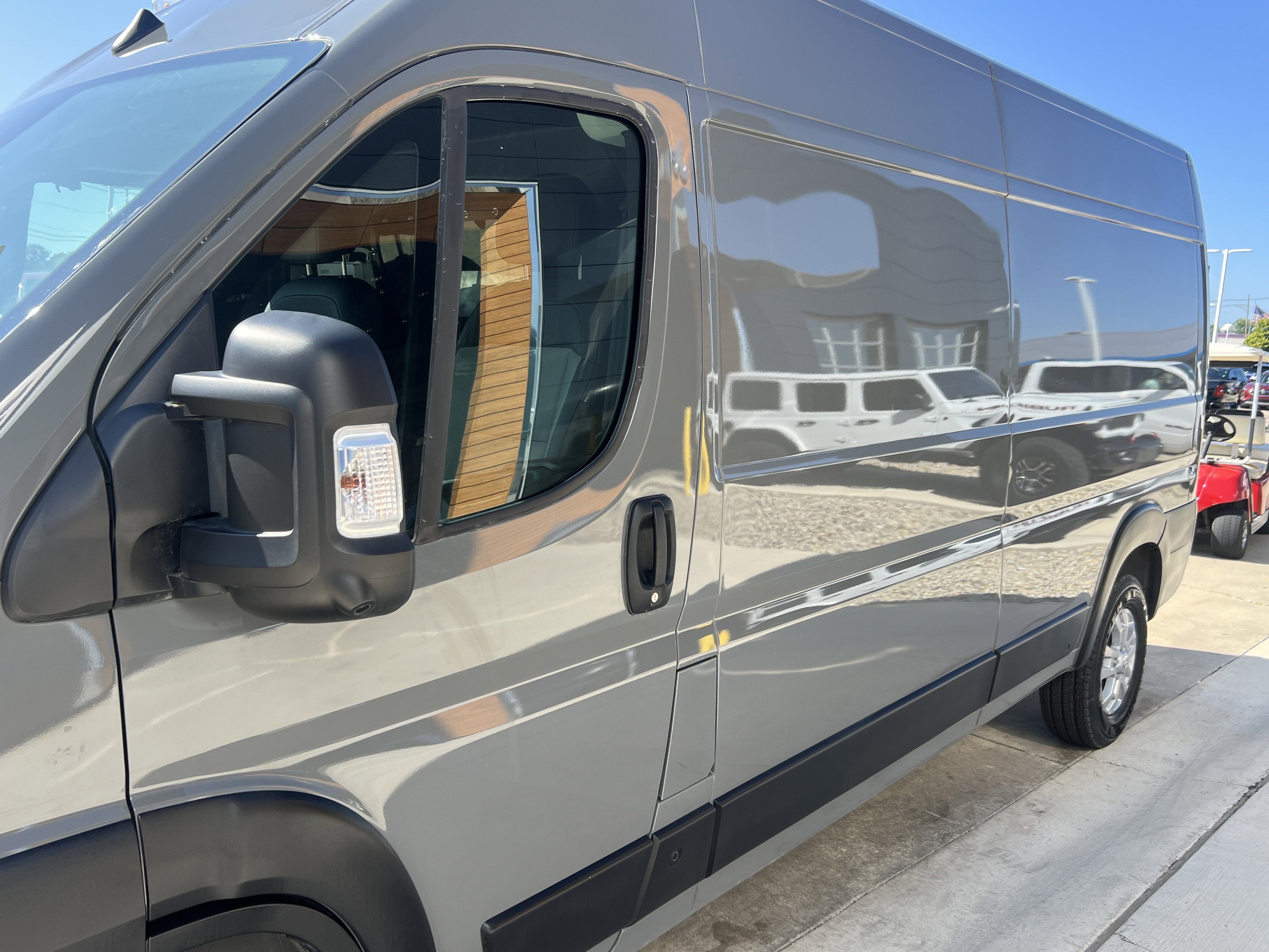 2025 RAM ProMaster 2500 SLT