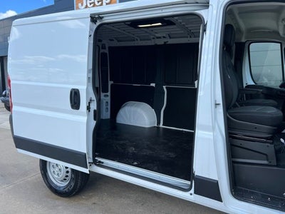 2025 RAM ProMaster 1500 Low Roof 118 WB
