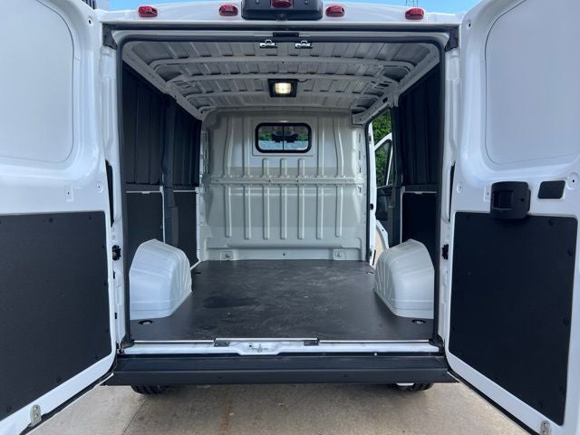 2025 RAM ProMaster 1500 Low Roof 118 WB