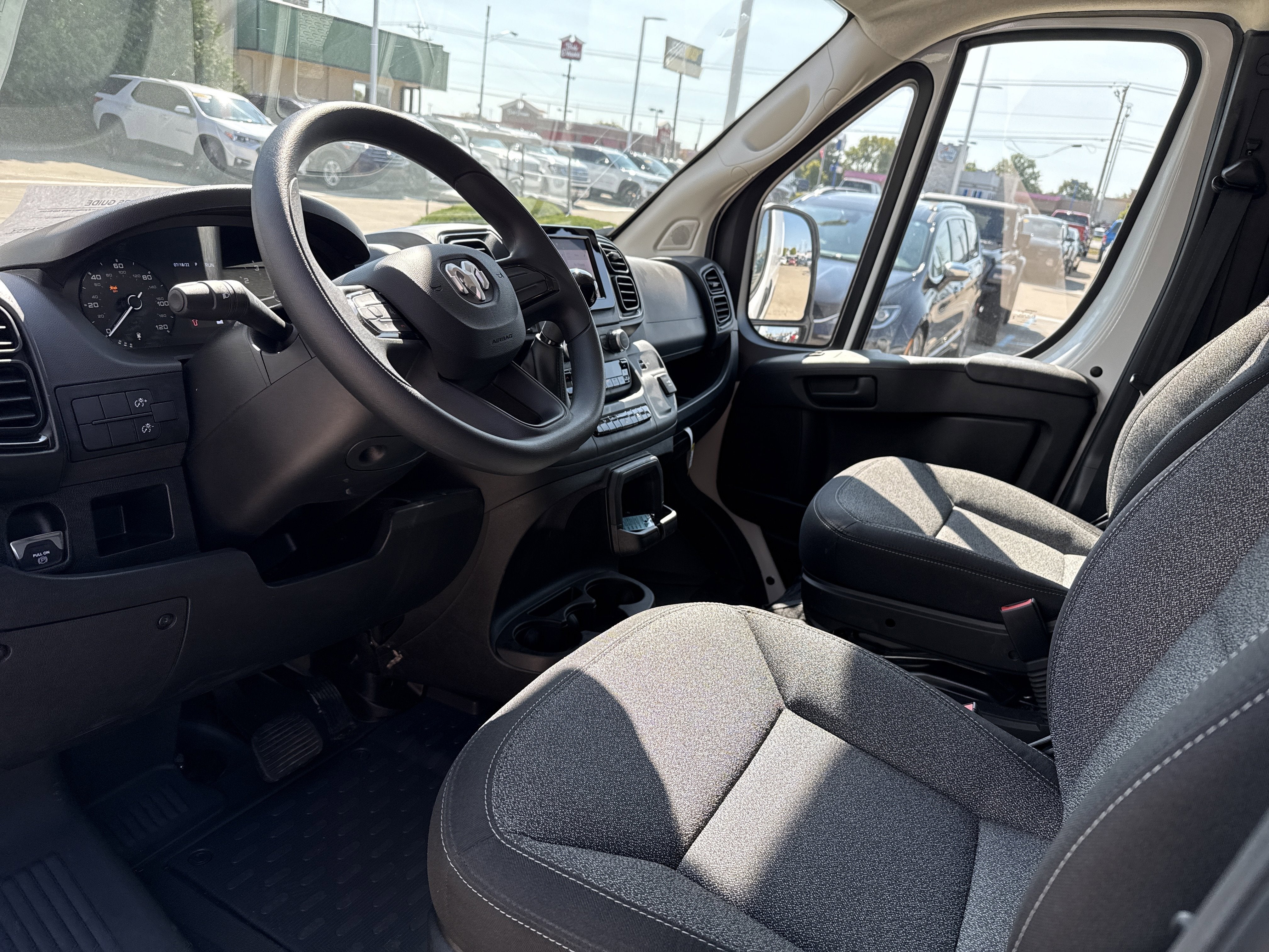 2025 RAM ProMaster 2500 Tradesman