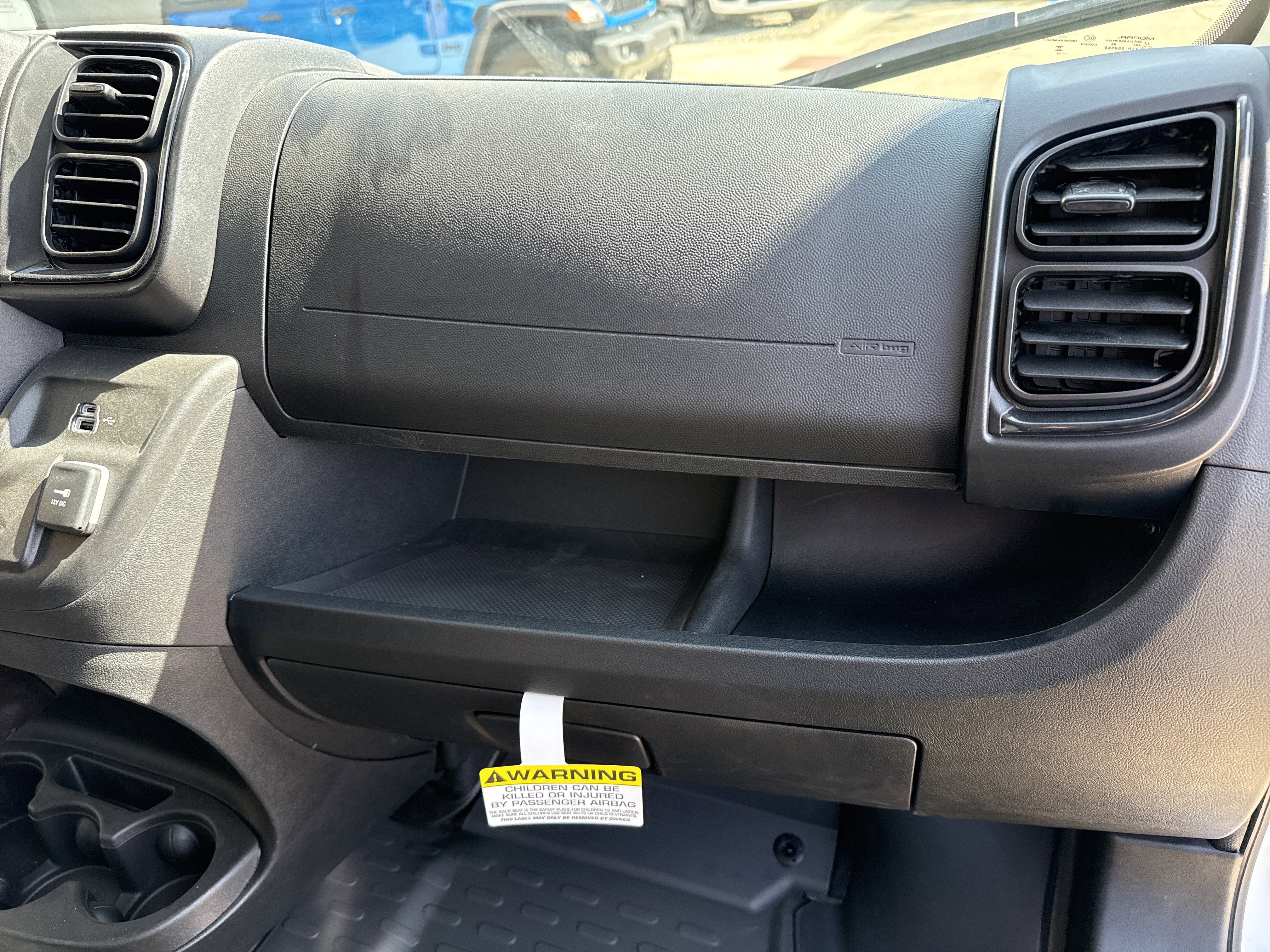 2025 RAM ProMaster 2500 Tradesman