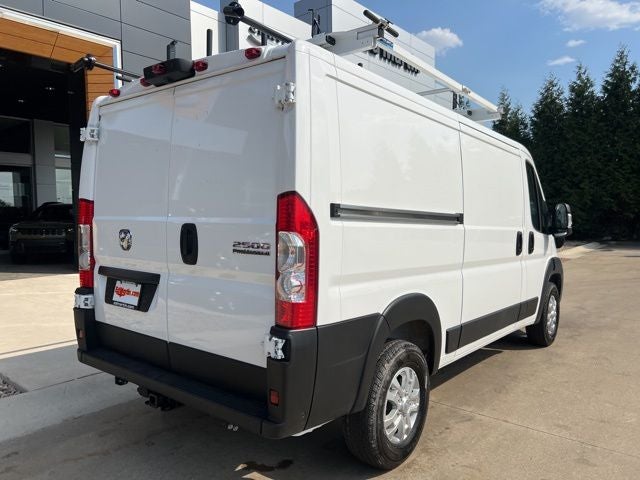2025 RAM ProMaster 2500 SLT 136 WB