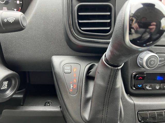 2025 RAM ProMaster 2500 TRADESMAN 136 WB