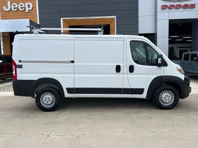 2025 RAM ProMaster 2500 TRADESMAN 136 WB