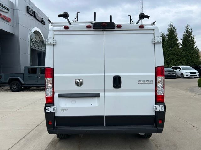 2025 RAM ProMaster 2500 TRADESMAN 136 WB