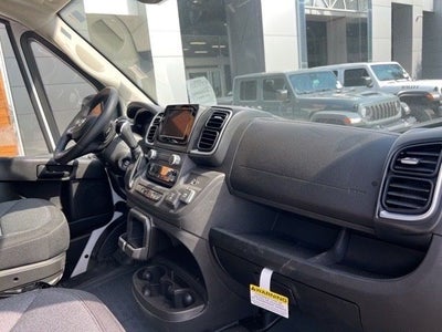 2025 RAM ProMaster 2500 SLT 136 WB