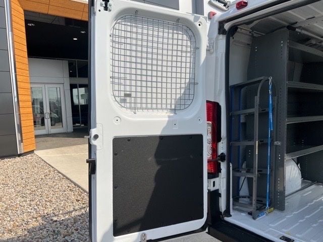 2025 RAM ProMaster 2500 SLT 136 WB