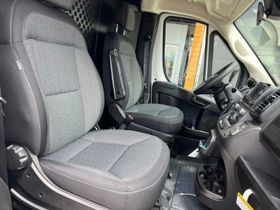 2025 RAM ProMaster 2500 Base 136 WB