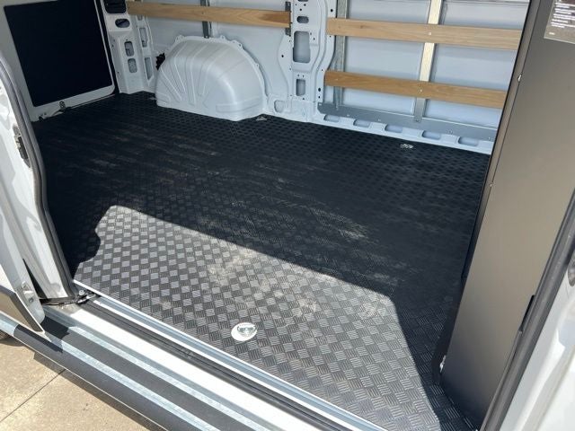 2025 RAM ProMaster 2500 Base 136 WB