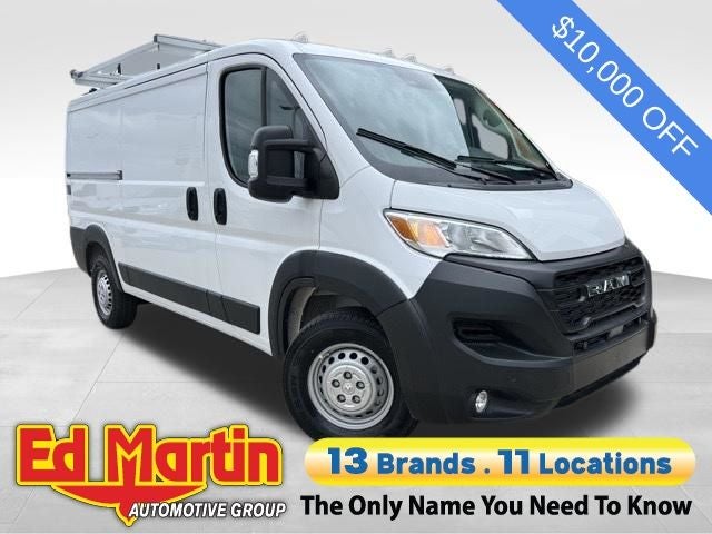 2025 RAM ProMaster 2500 TRADESMAN 136 WB