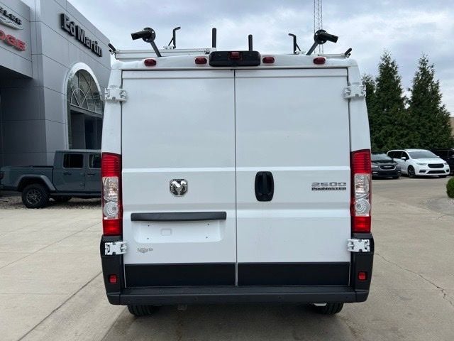 2025 RAM ProMaster 2500 TRADESMAN 136 WB