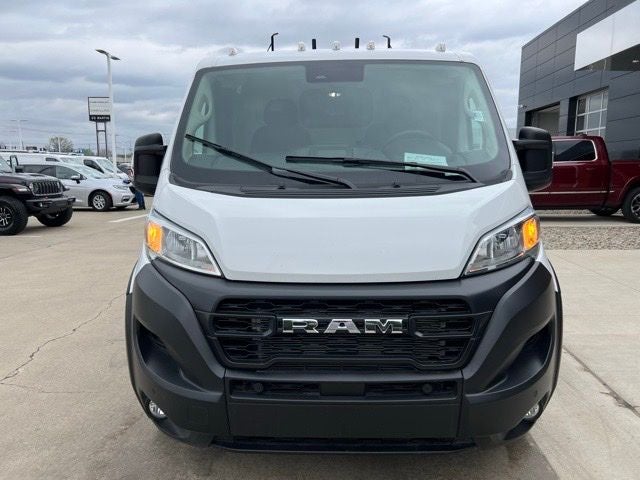 2025 RAM ProMaster 2500 TRADESMAN 136 WB