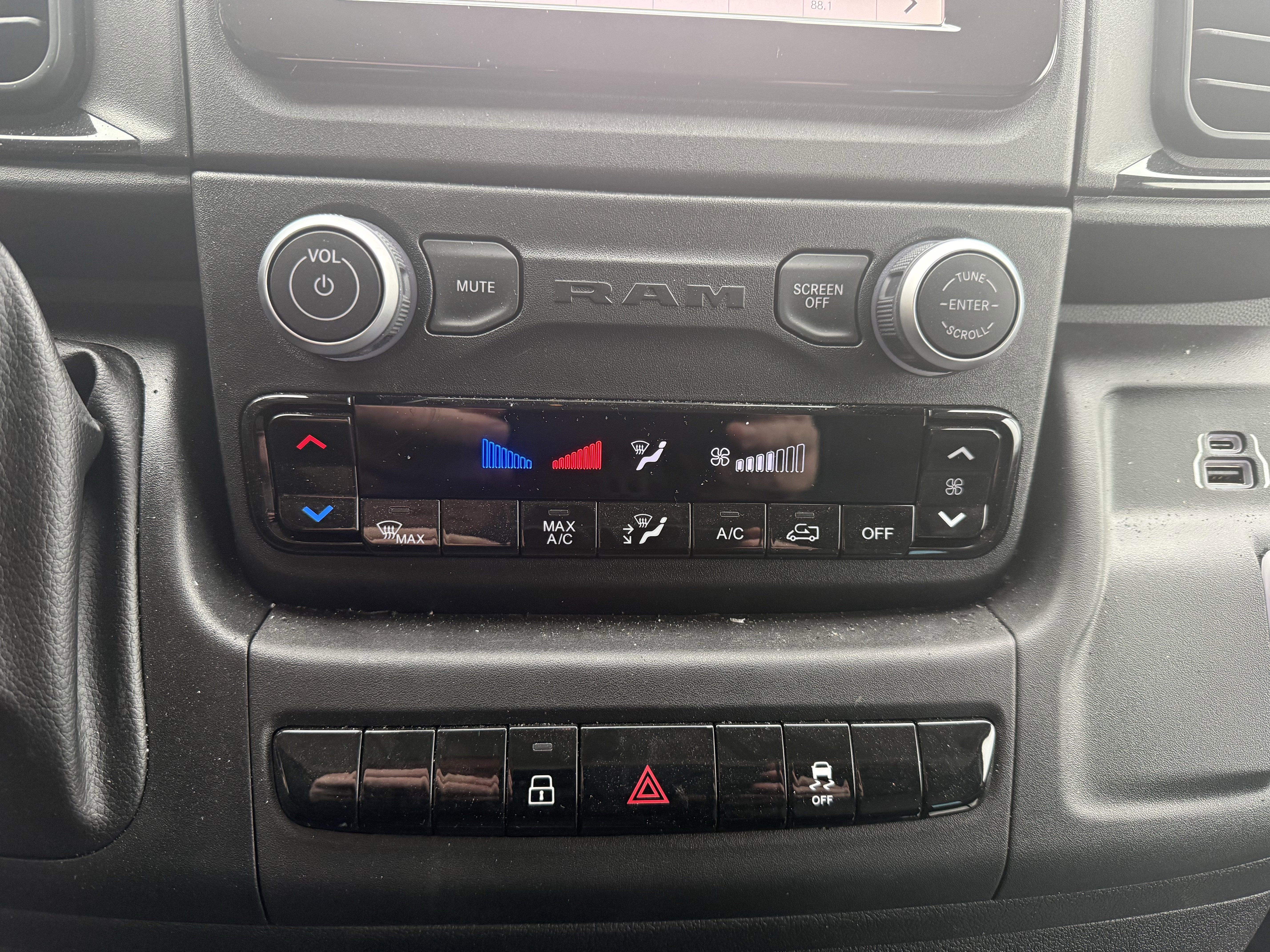 2025 RAM ProMaster 3500 Tradesman