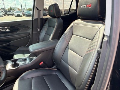 2023 GMC Terrain AT4