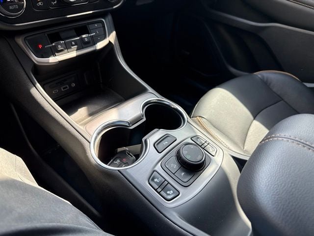 2023 GMC Terrain AT4