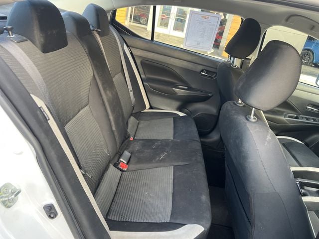 2022 Nissan Versa 1.6 SV