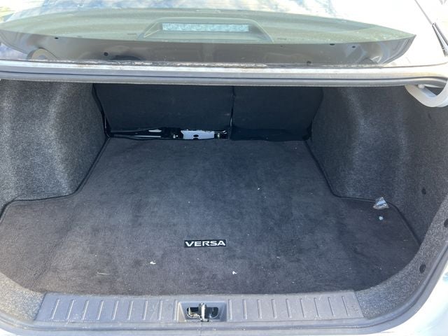 2022 Nissan Versa 1.6 SV