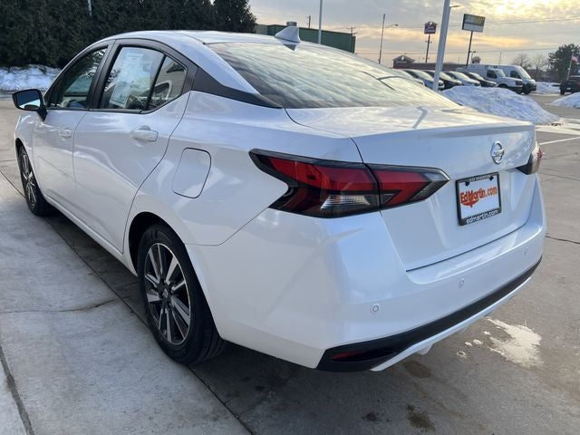 2022 Nissan Versa 1.6 SV