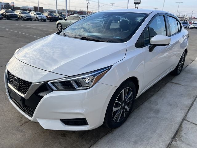 2022 Nissan Versa 1.6 SV