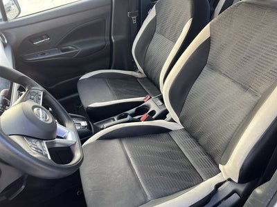 2022 Nissan Versa 1.6 SV