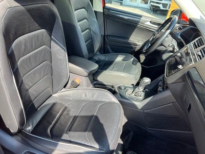 2019 Volkswagen Tiguan 2.0T SEL Premium 4Motion