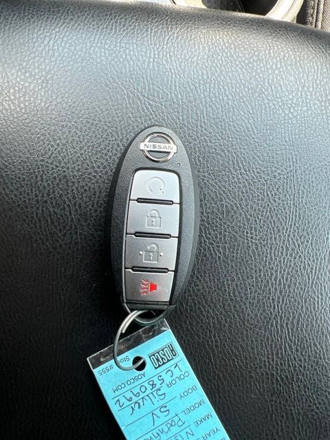 2020 Nissan Pathfinder SV