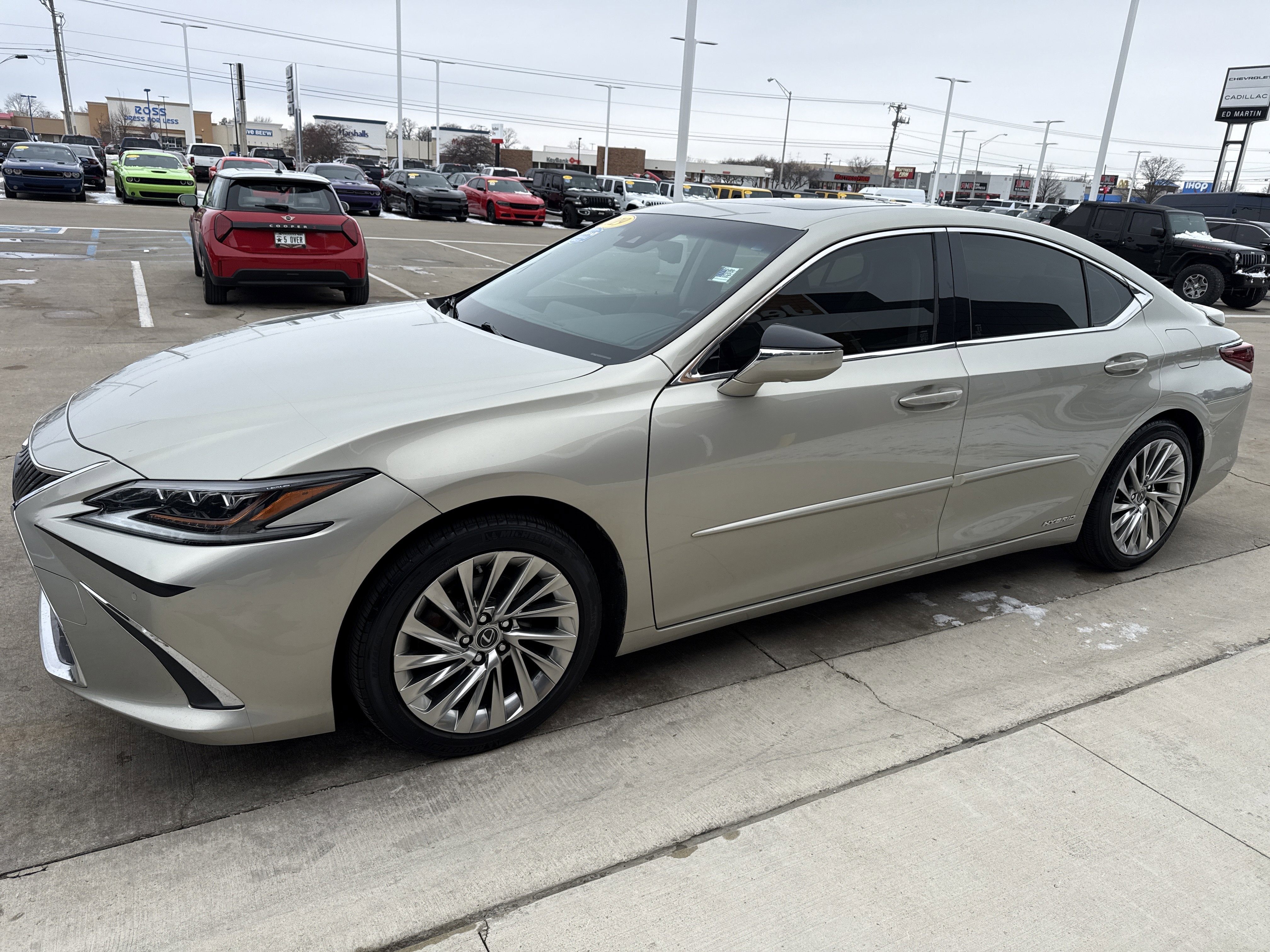 2019 Lexus ES 300h ES 300h