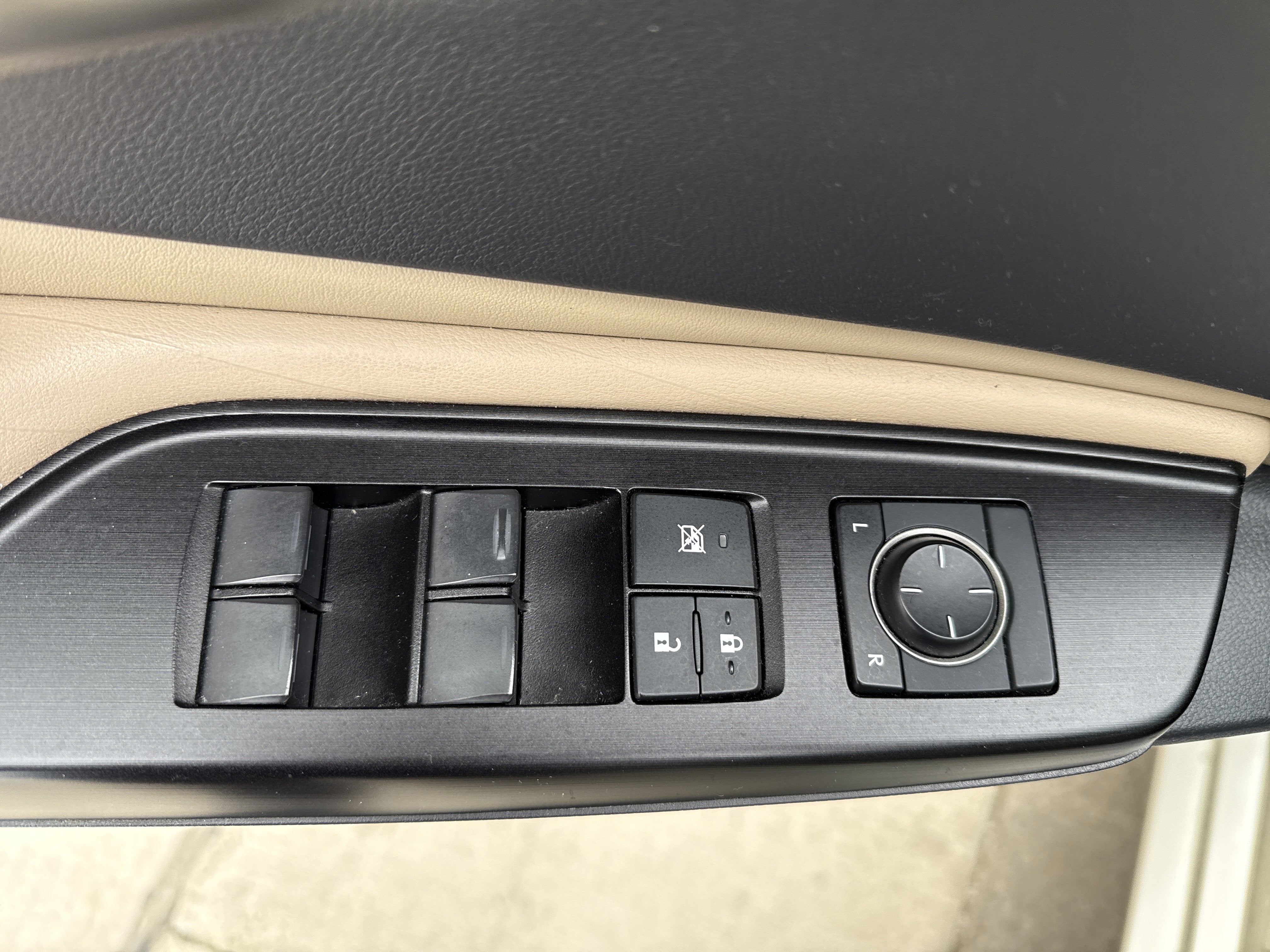 2019 Lexus ES 300h ES 300h