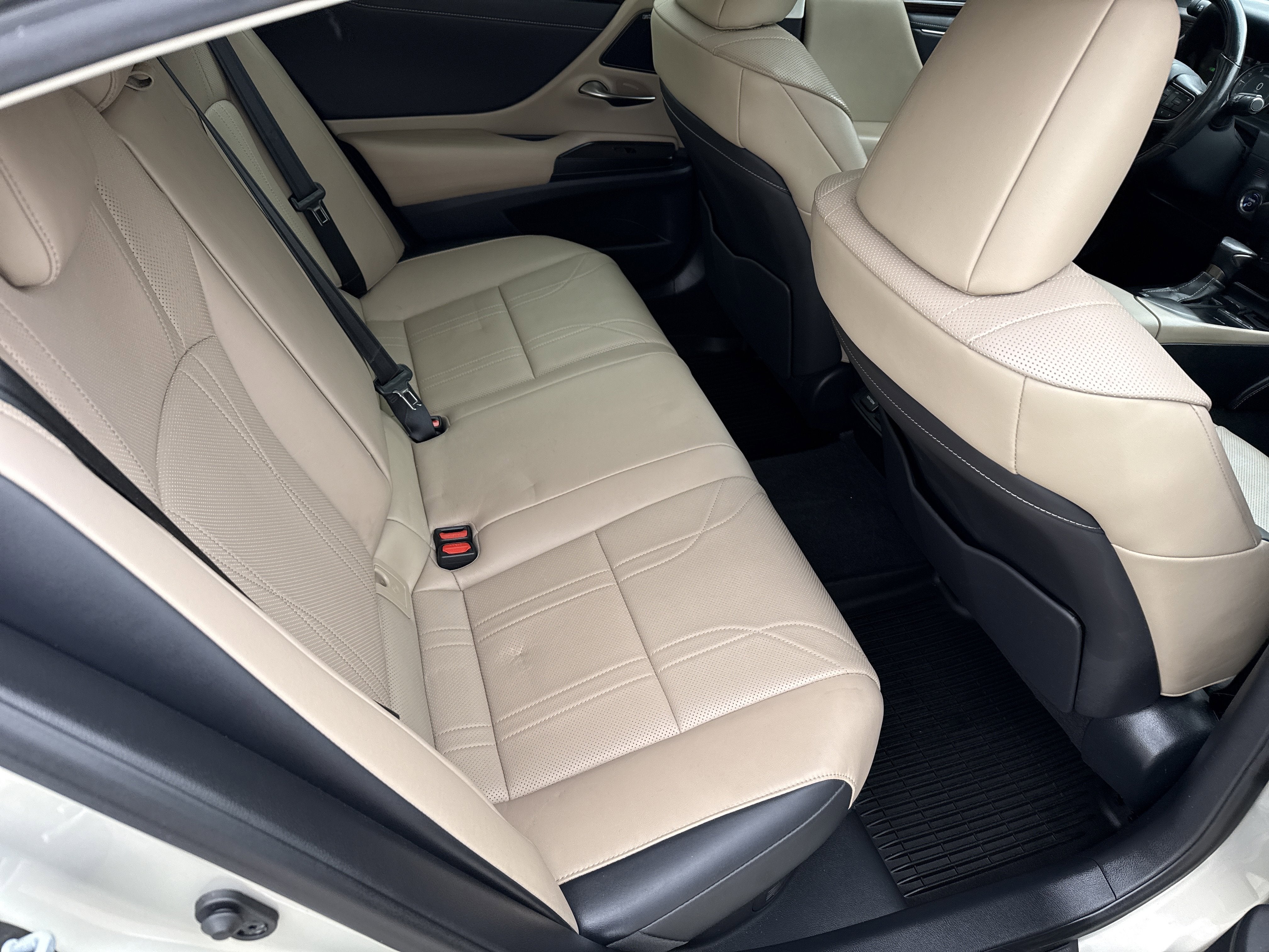 2019 Lexus ES 300h ES 300h