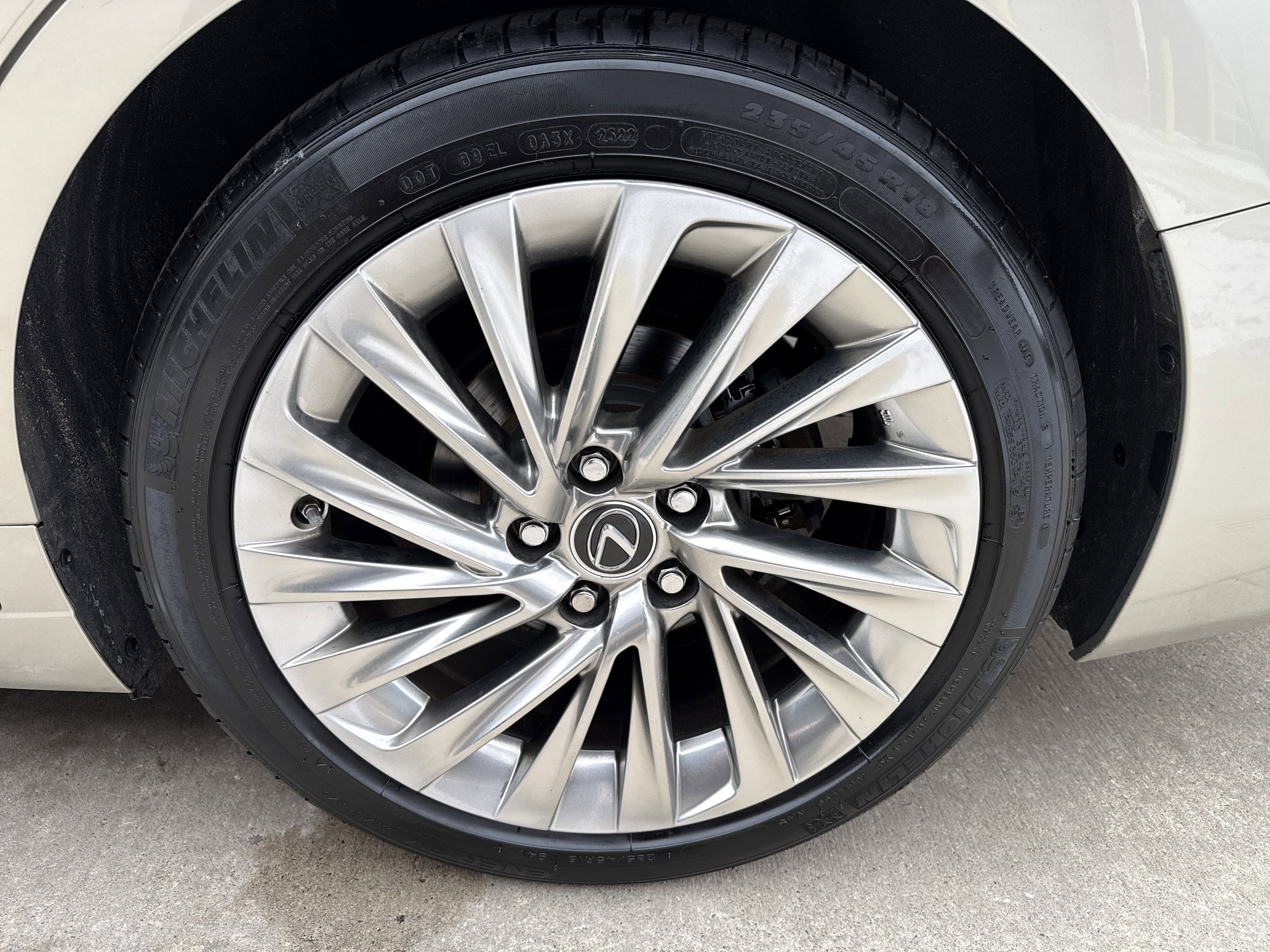 2019 Lexus ES 300h ES 300h