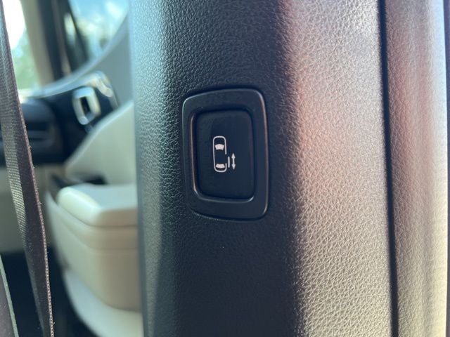 2024 Kia Carnival MPV SX