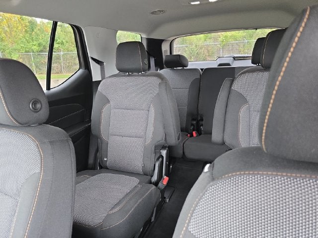 2018 Chevrolet Traverse LT Cloth w/1LT