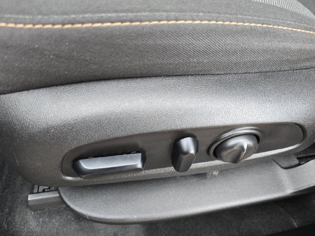 2018 Chevrolet Traverse LT Cloth w/1LT